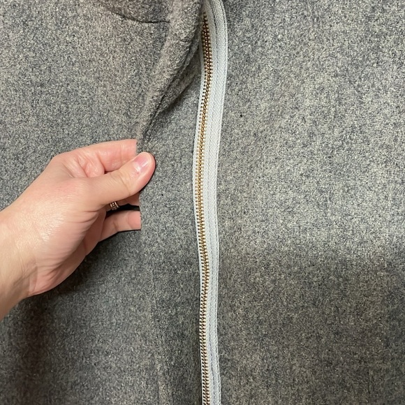 J.Crew Mercantile size 10 Gray Wool with Satin Liner Mock Neck Coat with Pockets - Picture 4 of 7